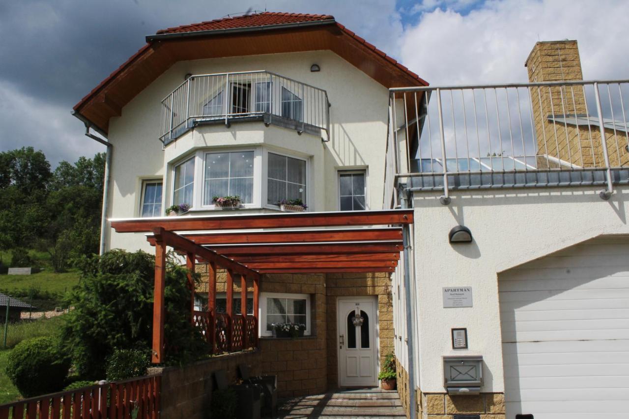 Apartman "Pod Rokem" Сушице Экстерьер фото